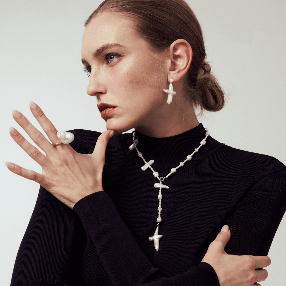 Cross Baroque Pearl Collage Necklace