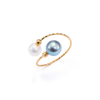 Aurora Dual Sphere Pearl Ring thumbnail 2