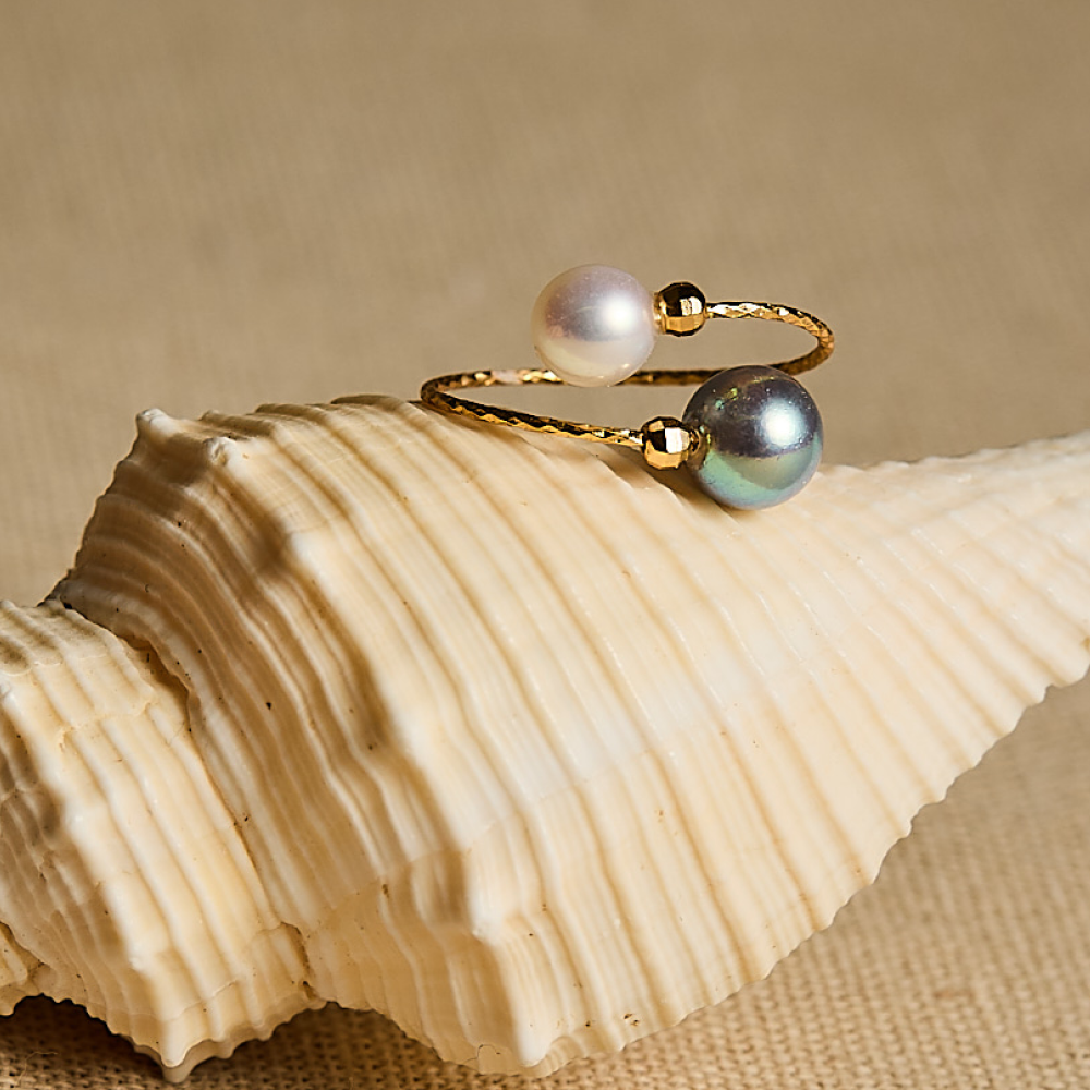 Aurora Dual Sphere Pearl Ring
