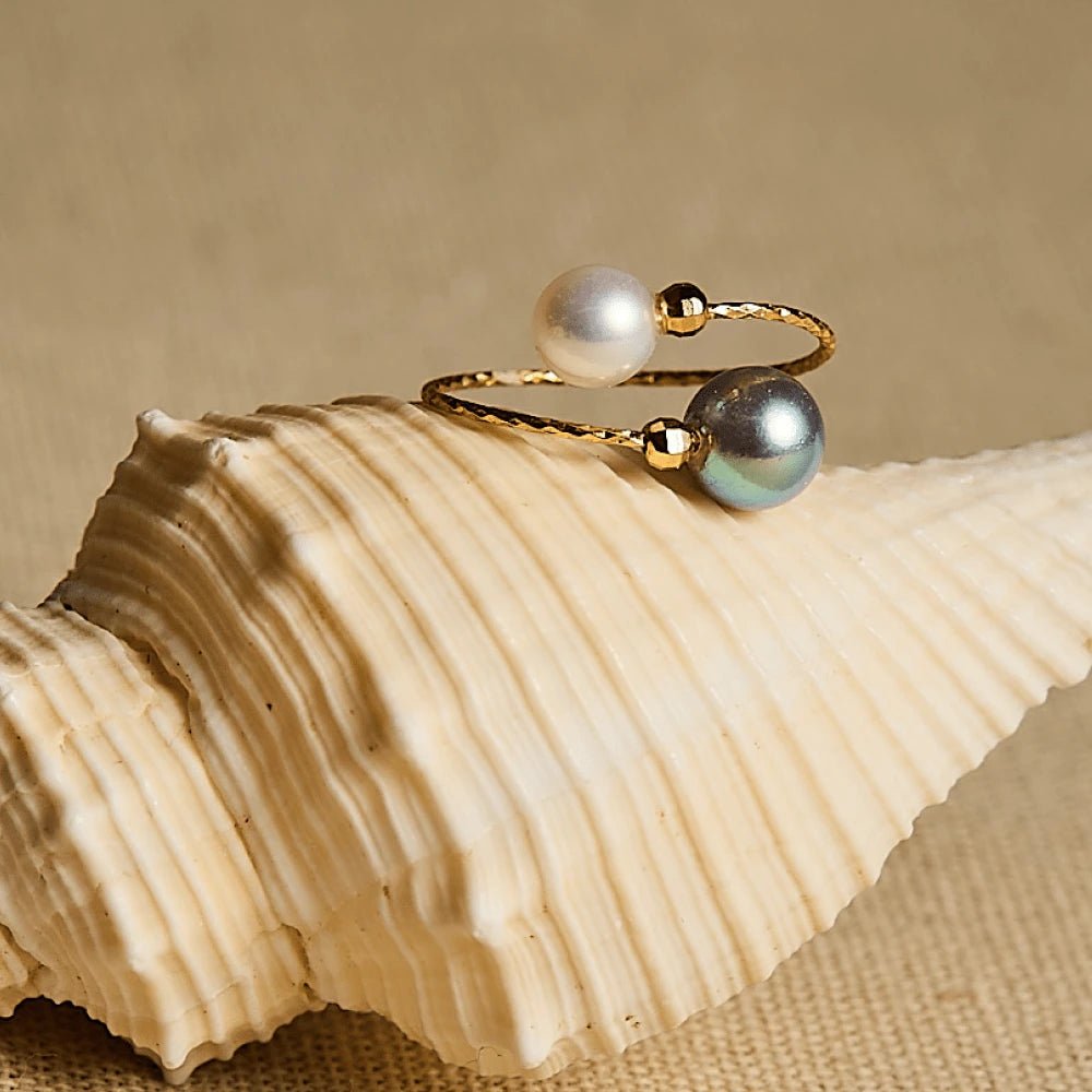 Olo | Blue Oval Baroque Pearl 18K Gold Open Ring