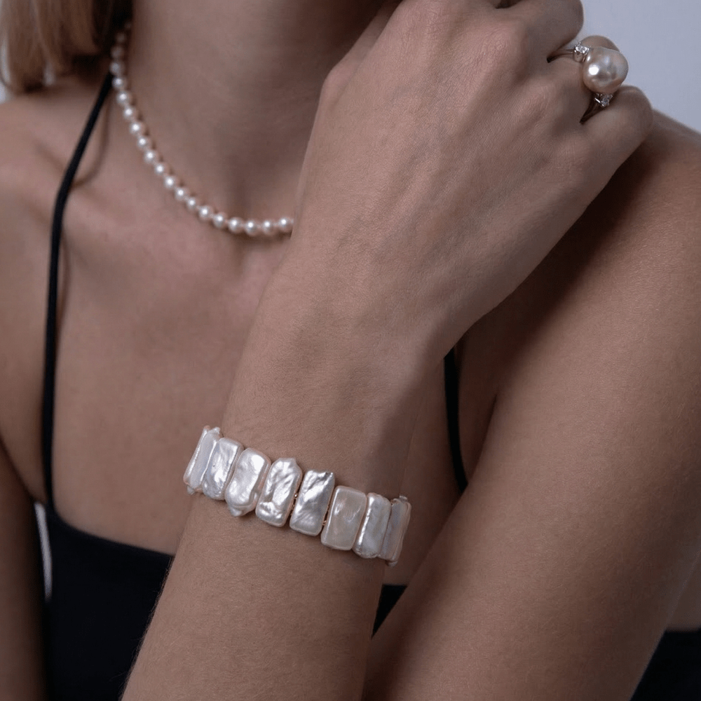 Jake | White Square Baroque Pearl 18k Gold Bracelet