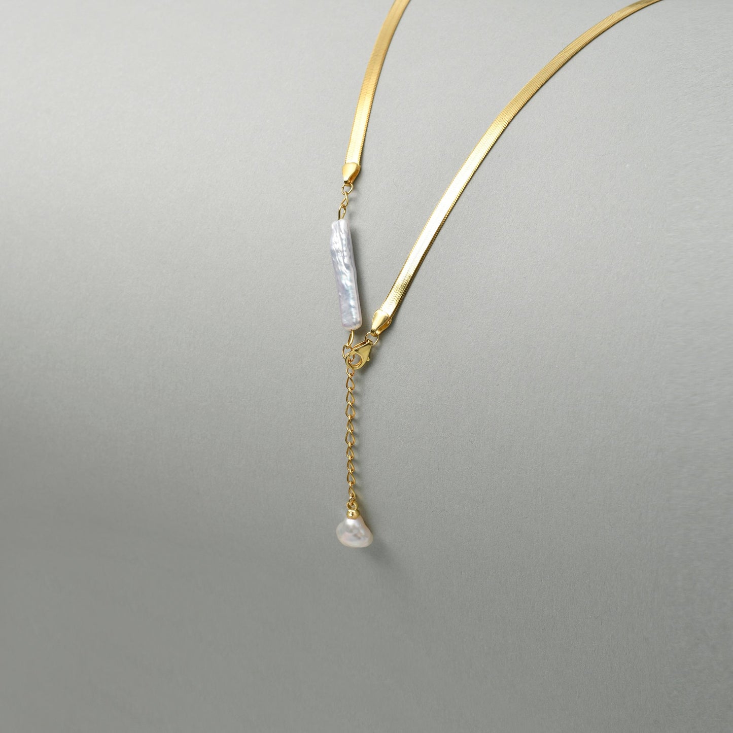 Baroque stick Lariat Pearl pendant