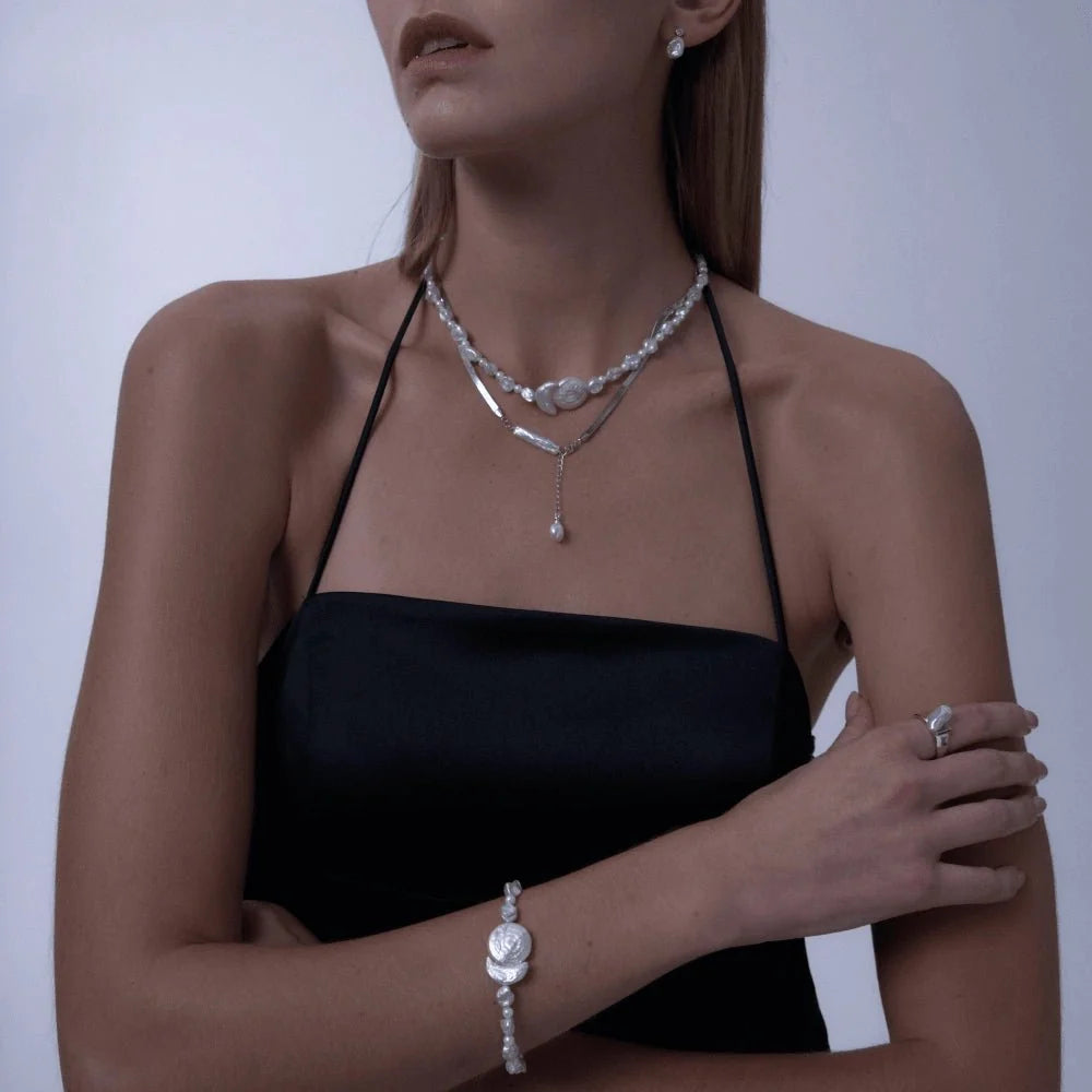Lonsy stick pearl pendant model view 2