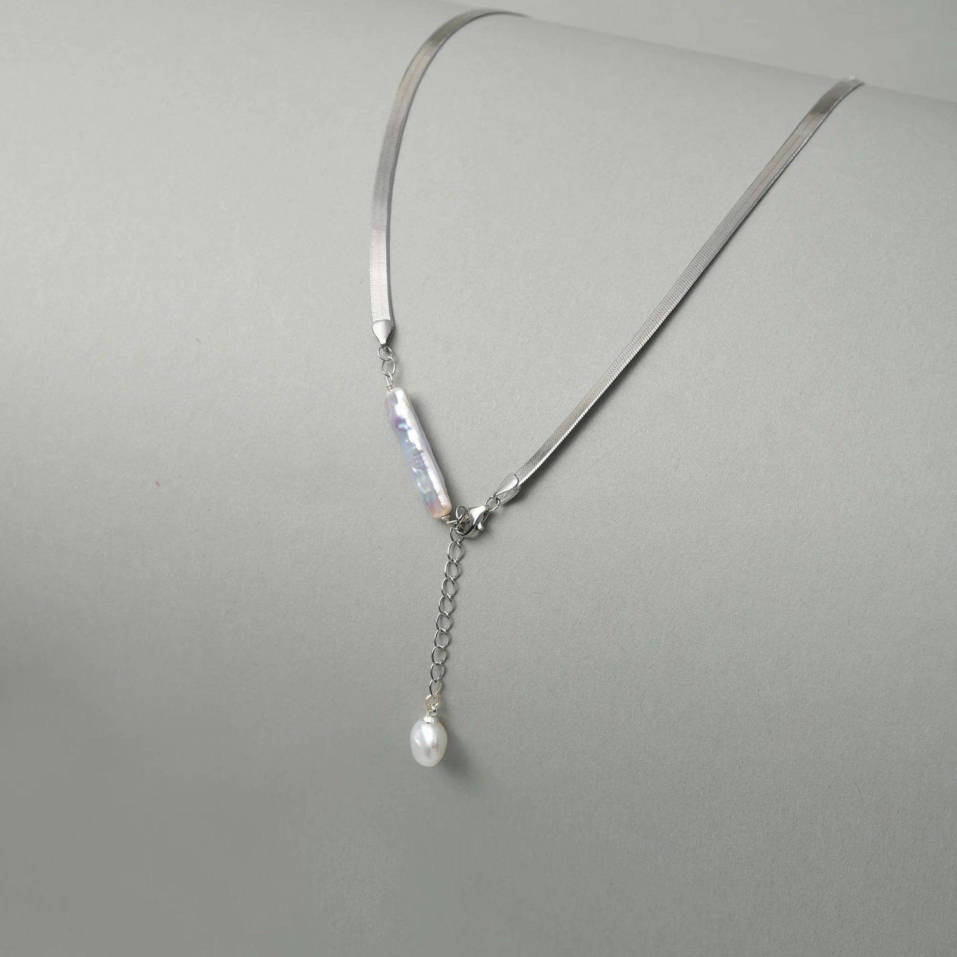 Lonsy | White Stick Baroque Pearl 18k Gold Silver Pendant