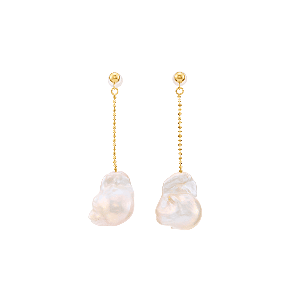 ：Baroque Hour baroque pearl drop 18k gold-plated earrings studio shot