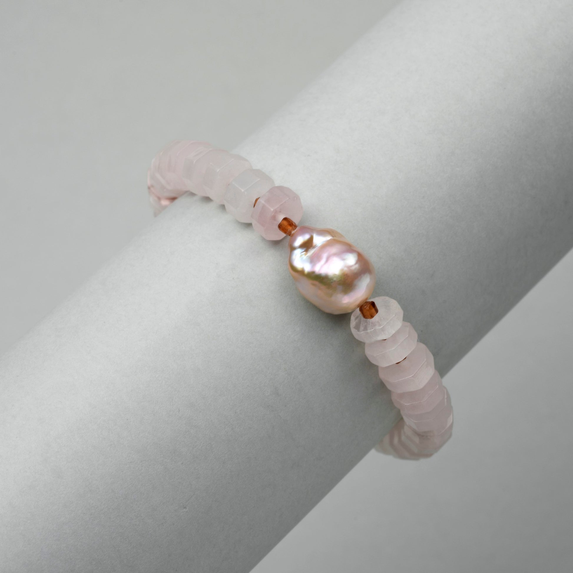 Saku | Pink Baroque Pearl 18k Gold Bracelet