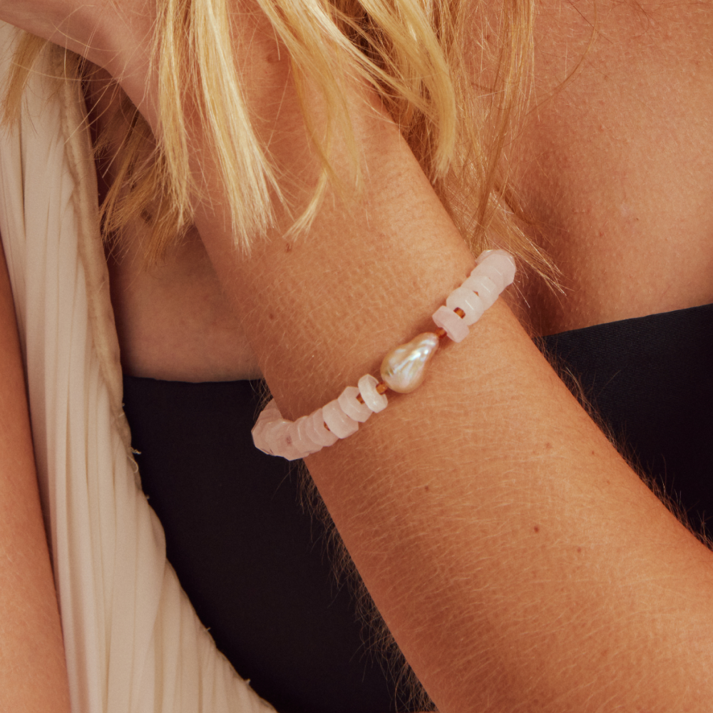 Blush Aura Baroque Pearl Bracelet