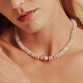Saku | Pink Baroque Pearl 18k Gold Quartz Necklace