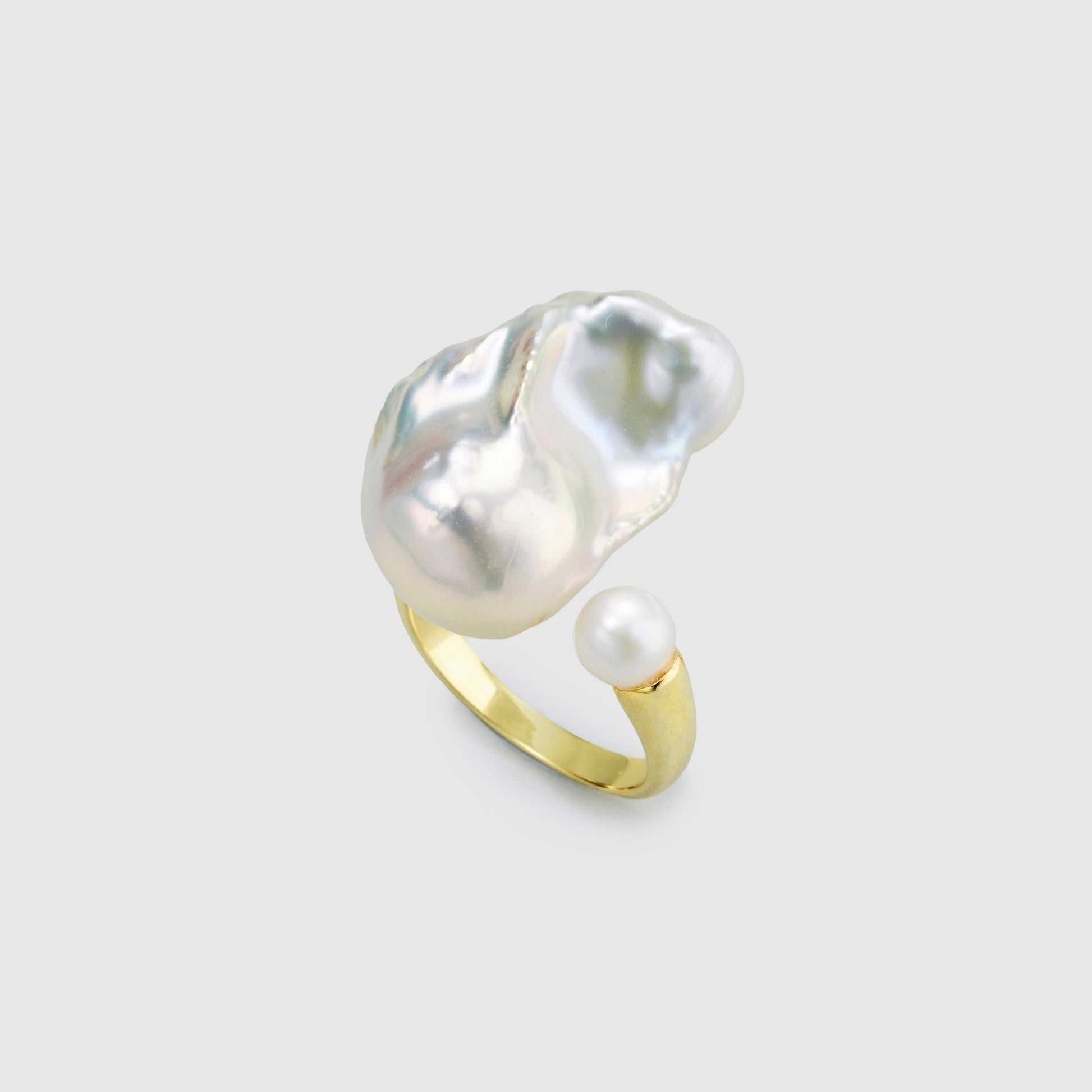 Celes | White Baroque Pearl 18K Gold Open Ring