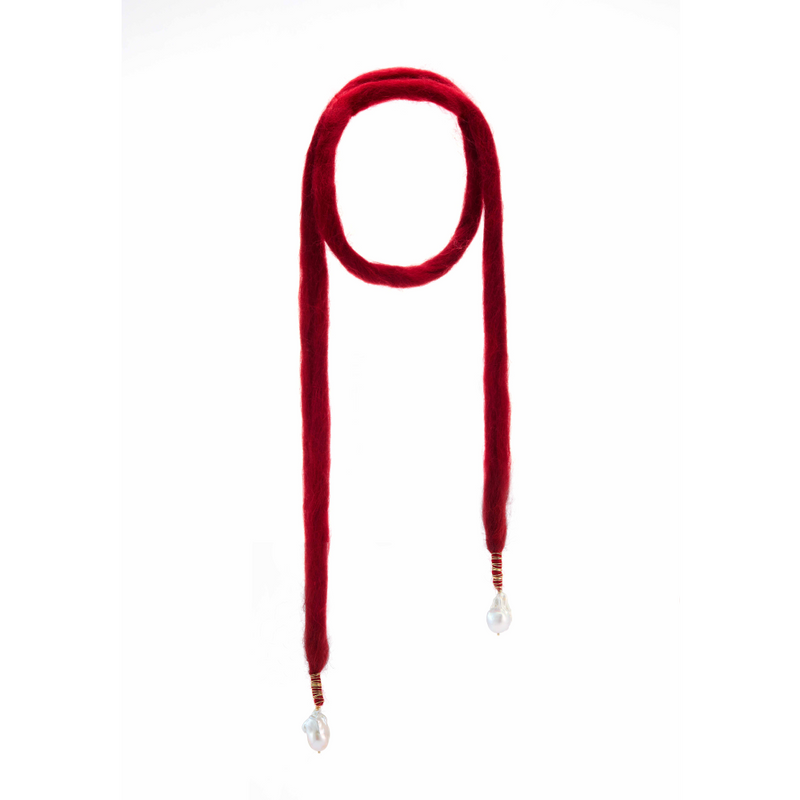 Crimson Flame Baroque Pearl Whisper main image