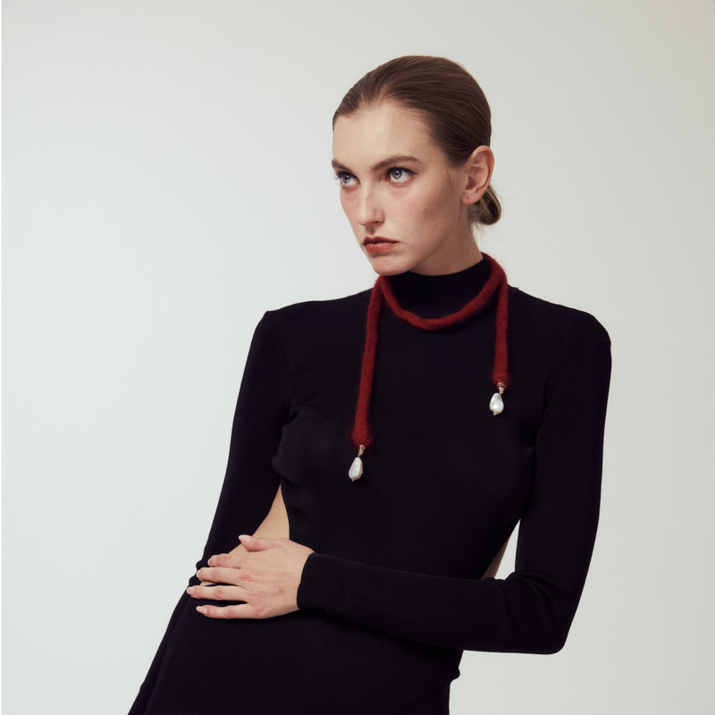 Crimson Flame Baroque Pearl Whisper image 4