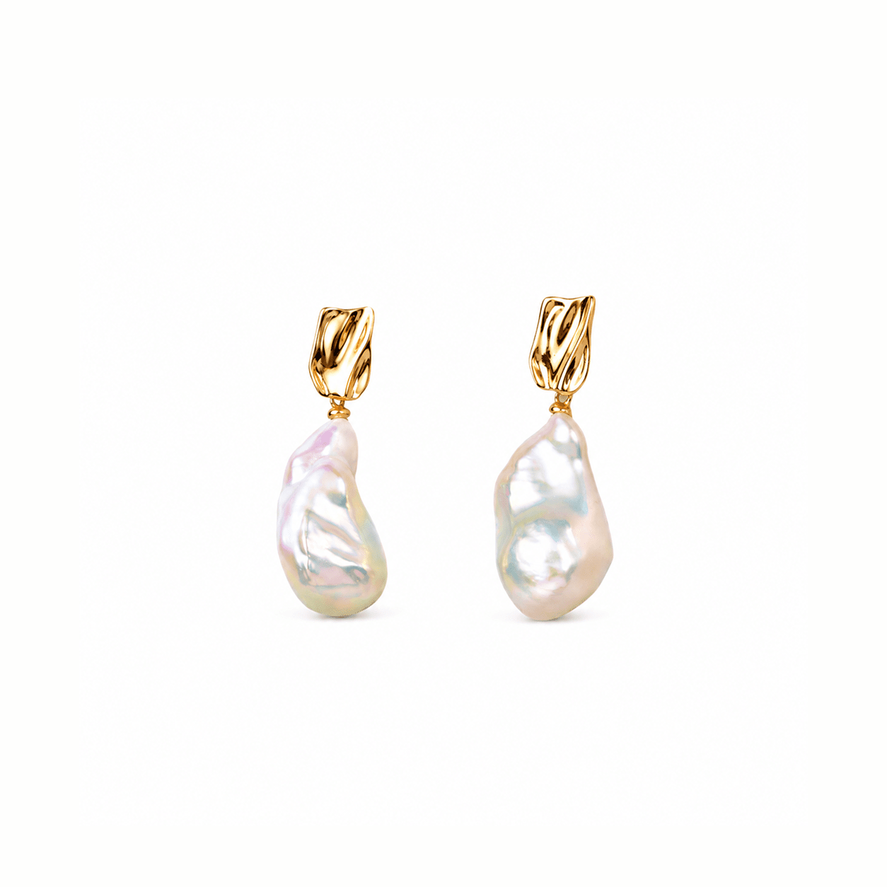 Flowing | White Drop Baroque Pearl 18k Gold Earrings
