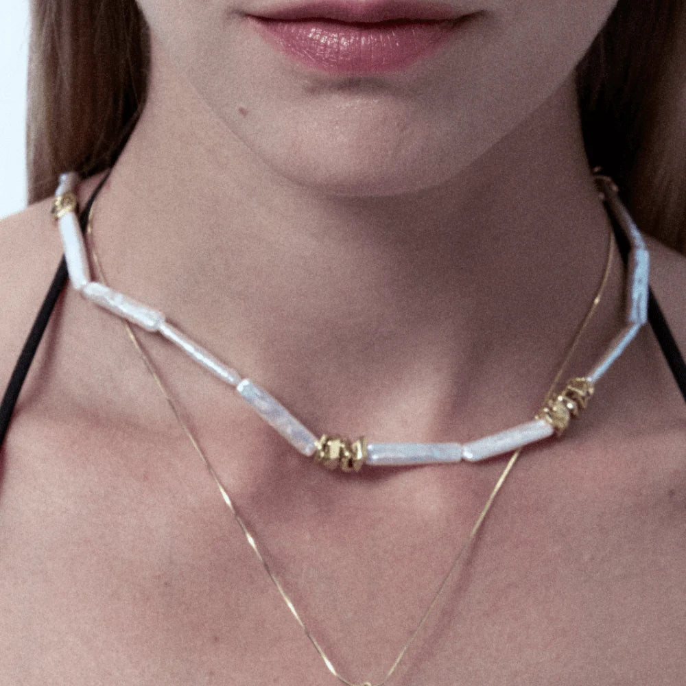 Bonnee | White Stick Baroque Pearl 18k Gold Necklace