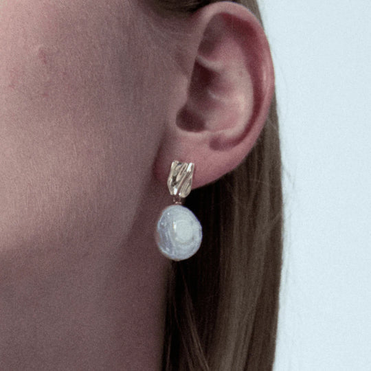 Rom | White Button Baroque Pearl 18k Gold Stud Earrings