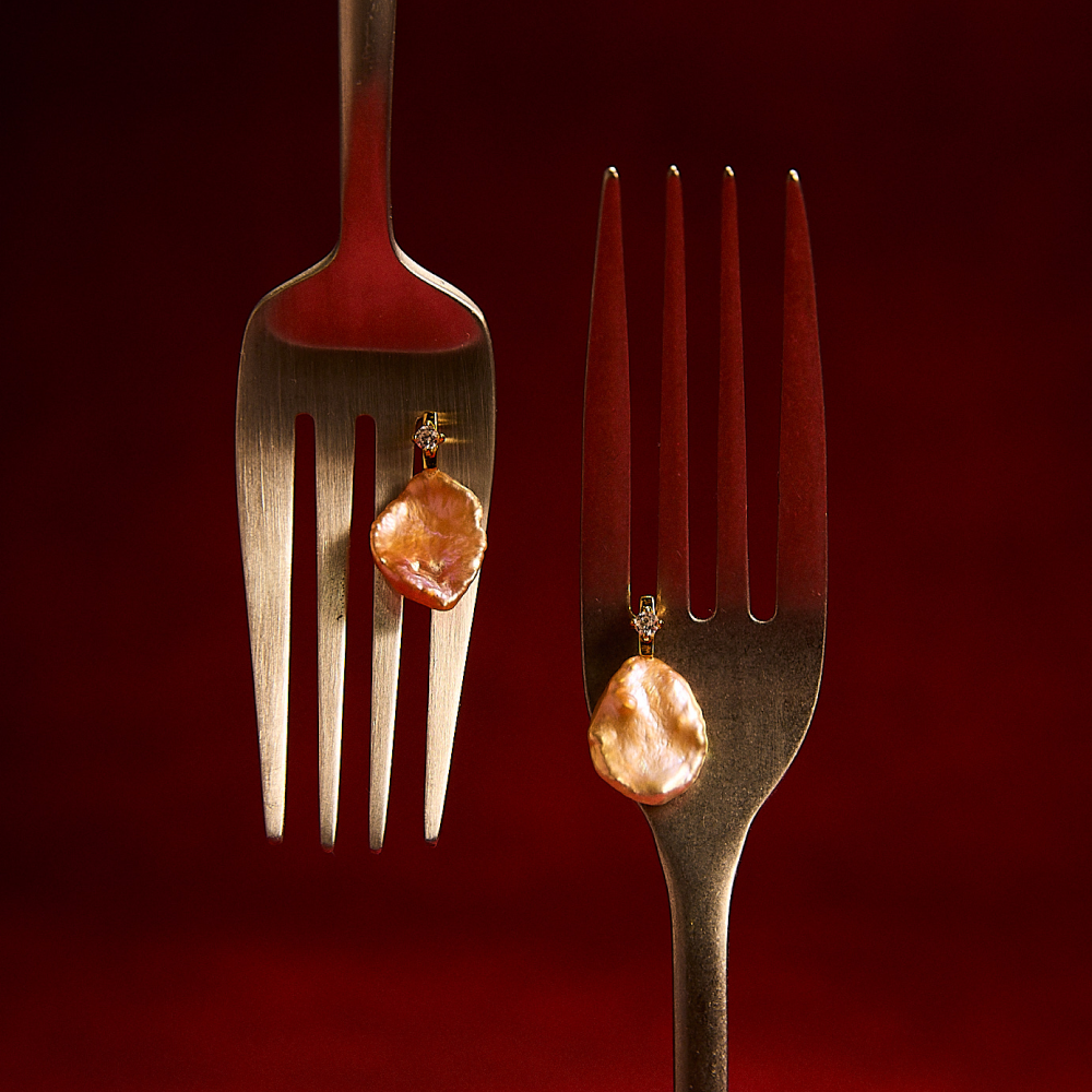 Boucles d'oreilles baroques en perles de l'Aube Dorée thumbnail 2