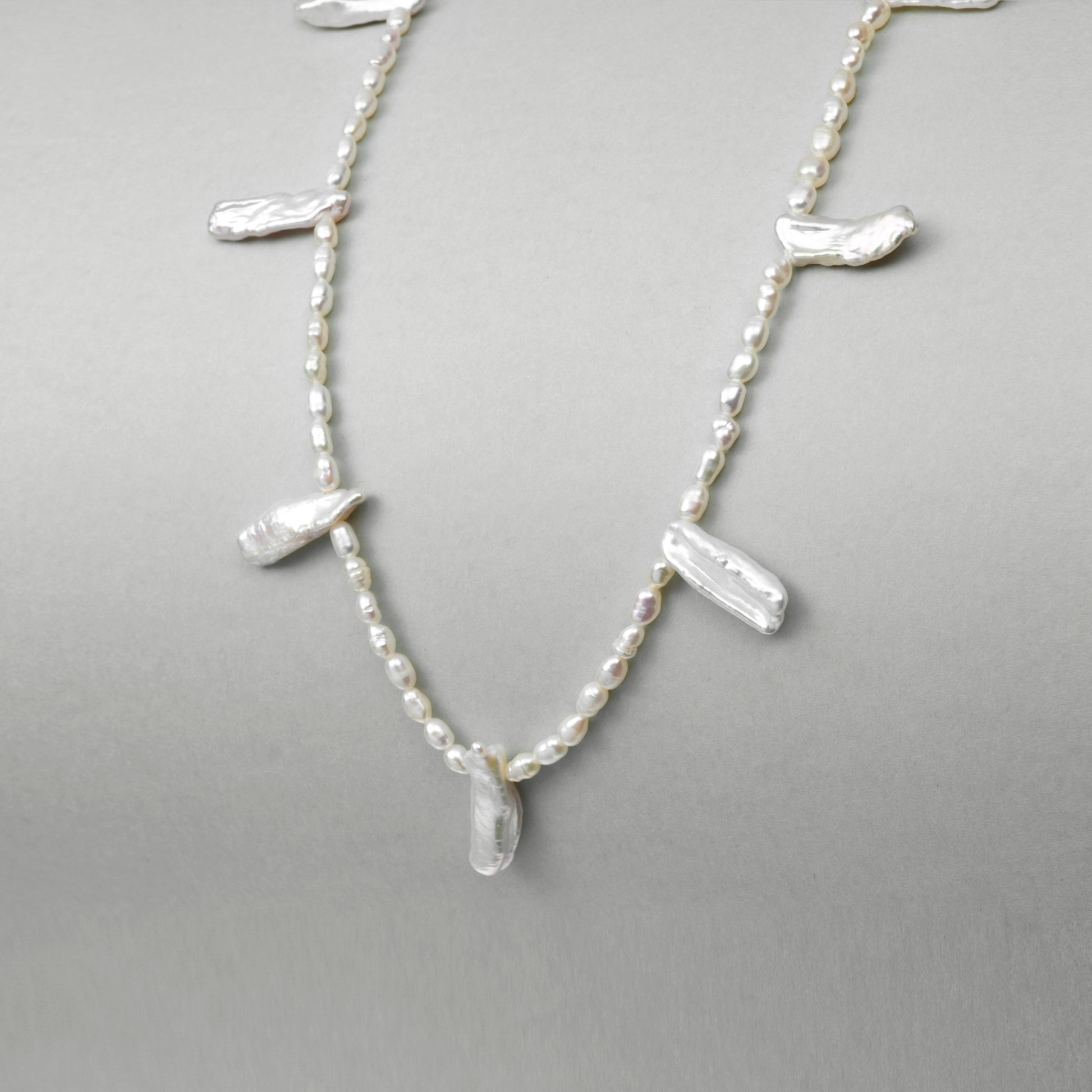 Stein | White Stick Baroque Pearl 18k Gold Silver Necklace