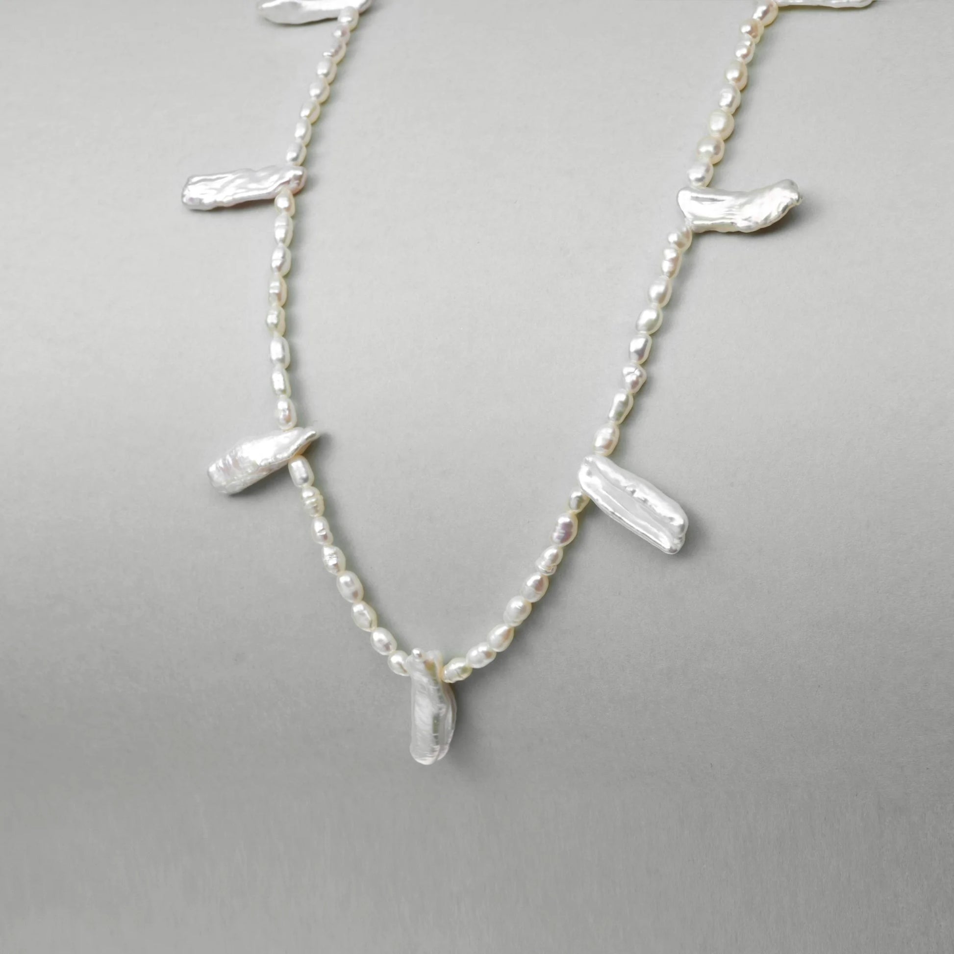 Stein | White Stick Baroque Pearl 18k Gold Silver Necklace