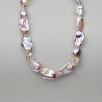 Lunar Tidal Baroque Pearl Necklace main thumbnail