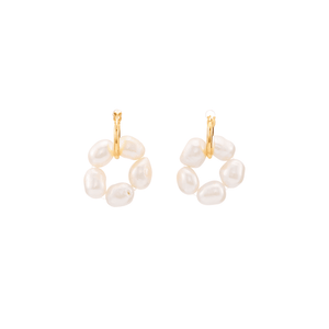 Meadow | White Keshi Baroque Pearl 18k Gold Flower Earring