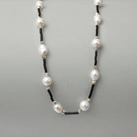 Monolith Line Baroque Pearl Necklace main thumbnail