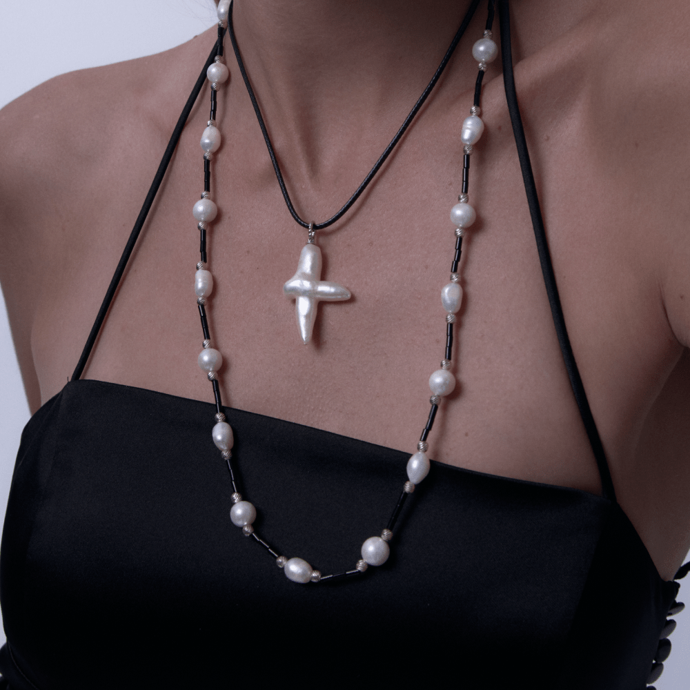 Rox | White Oval Baroque Pearl Silver Necklace