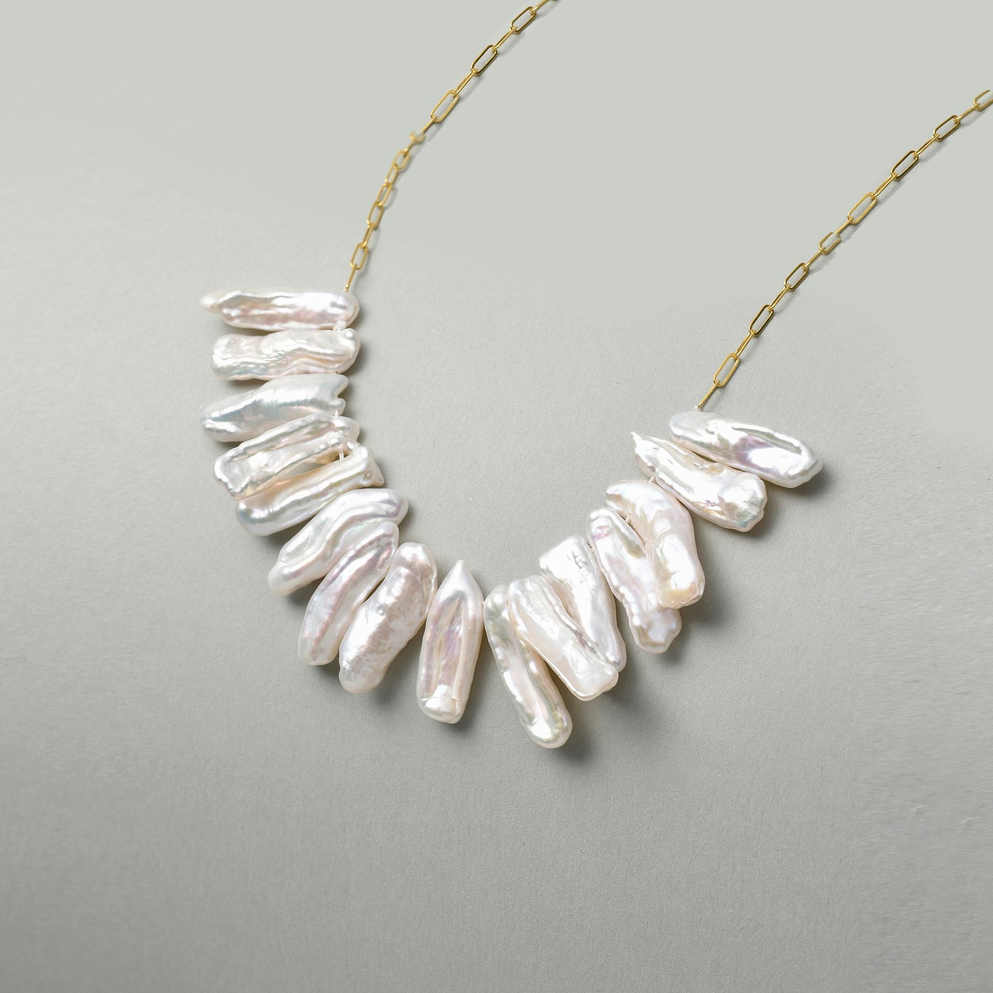 Nowa | White Stick Baroque Pearl 18k Gold Pendant