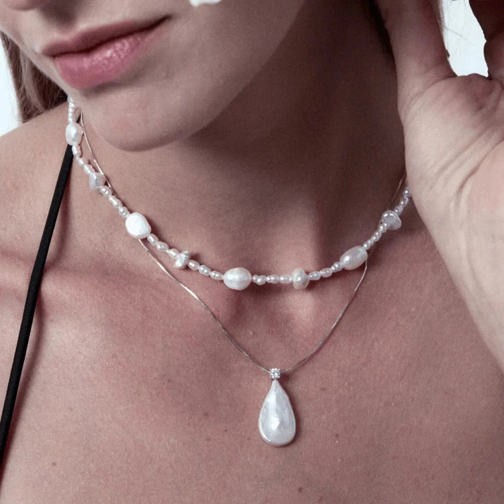 Billi | White Drop Baroque Pearl Silver Pendant model view