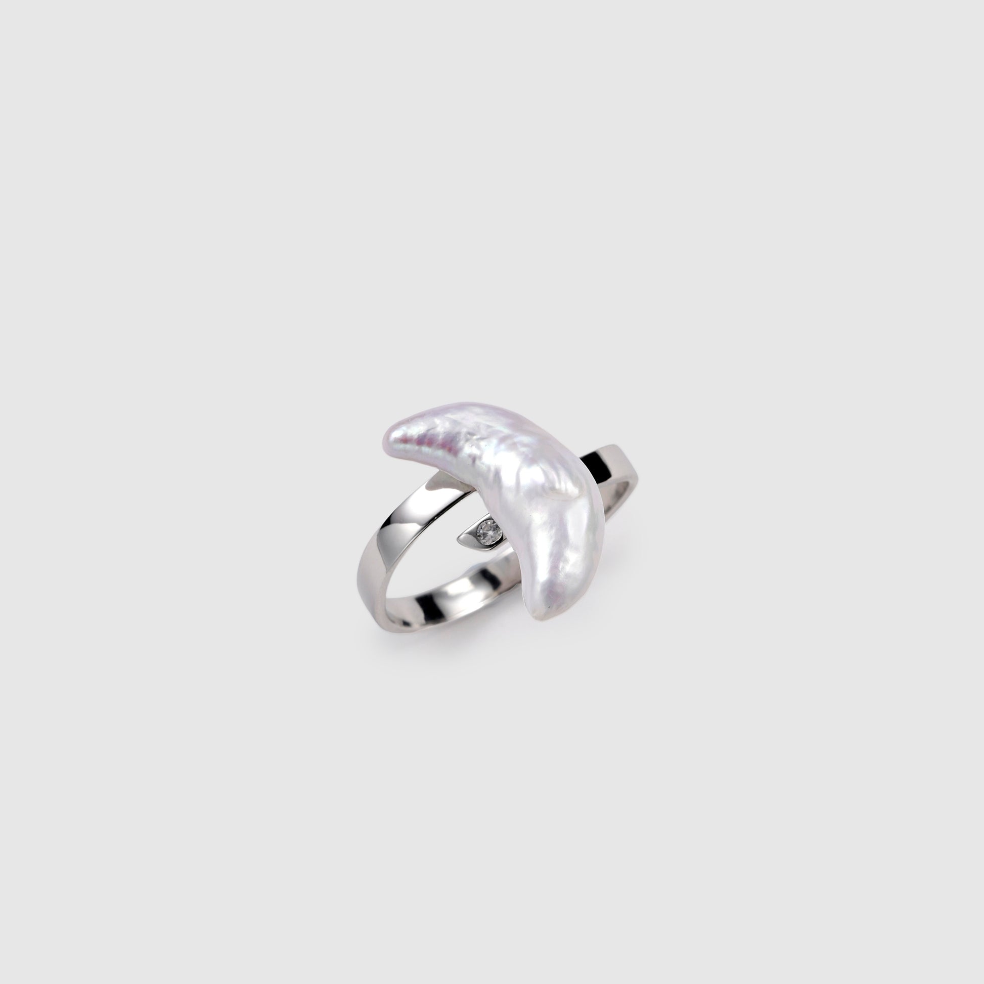 Moon Pearl Open Ring