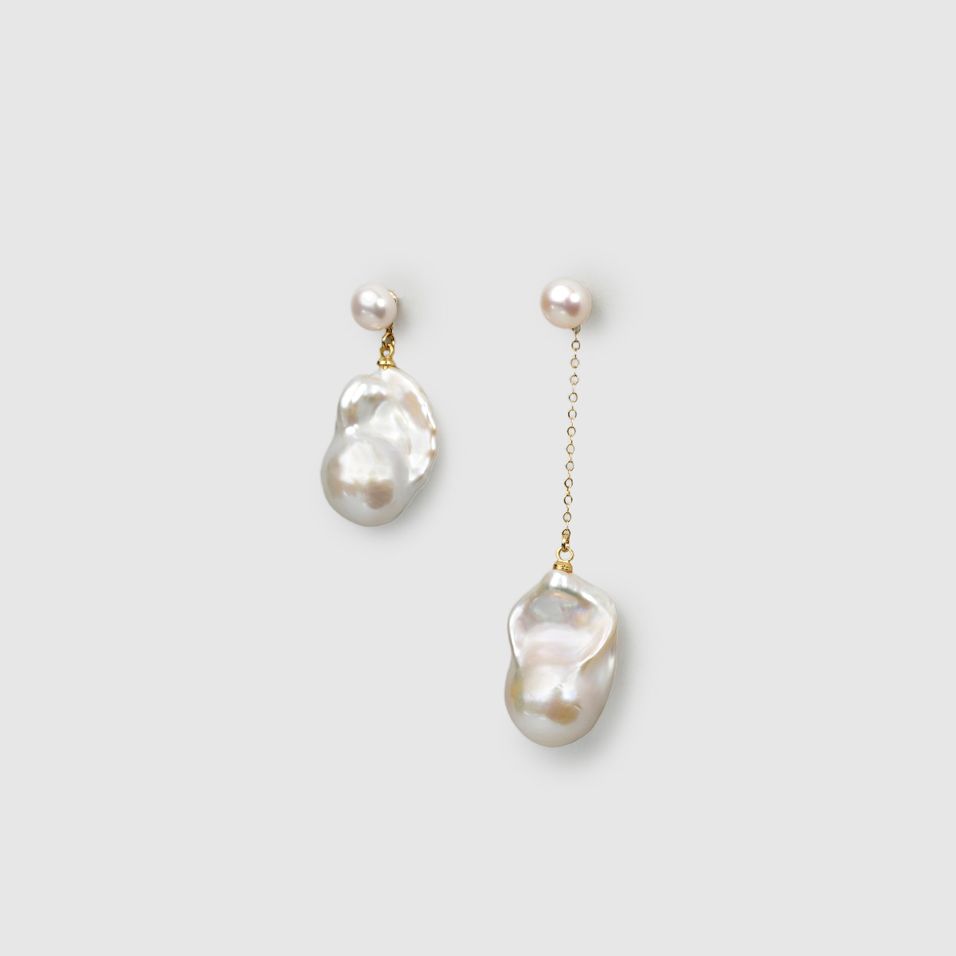 Asymmetric baroque pearl drop earrings 