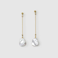 Long Chain Baroque Pearl Earrings main thumbnail