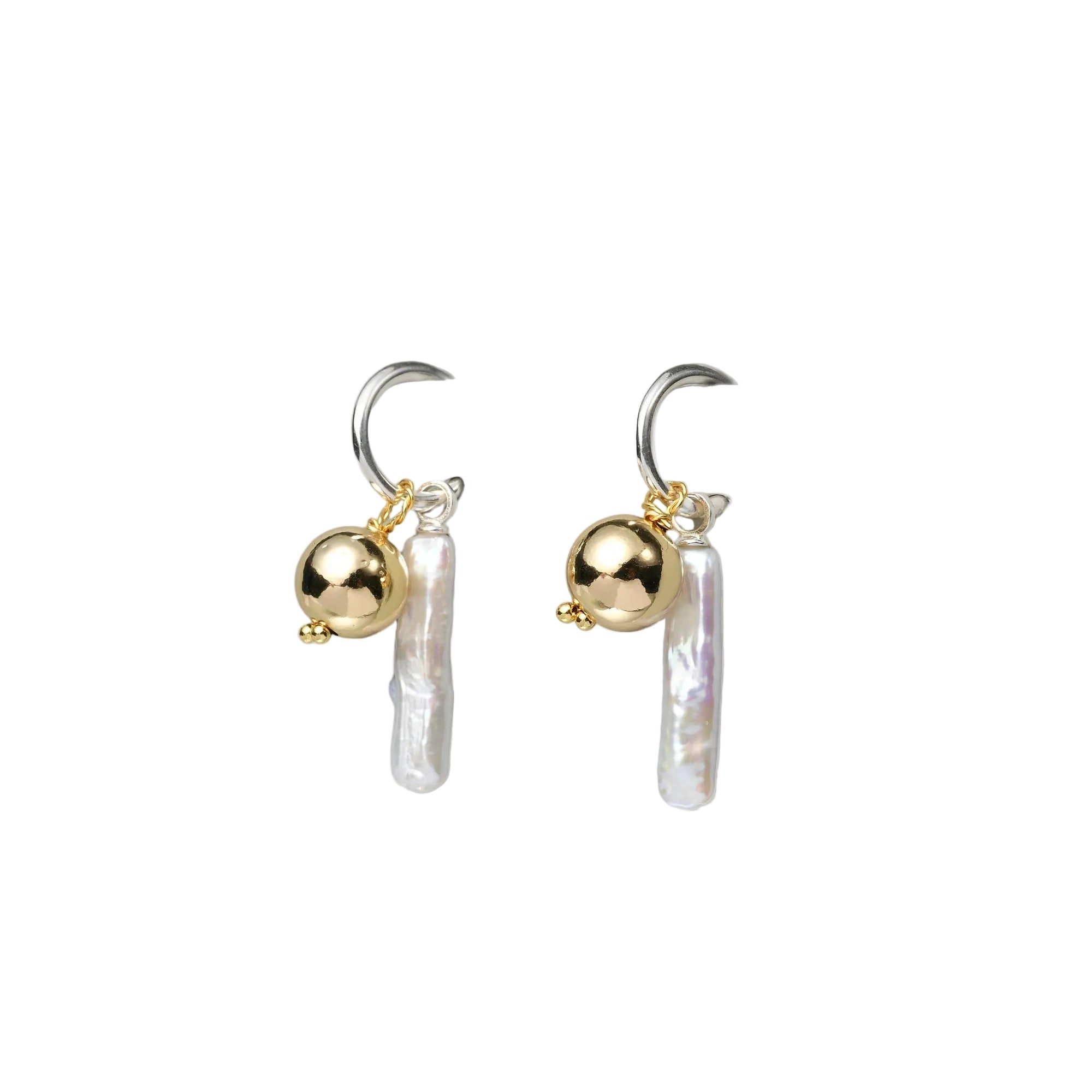 S.Orb | White Stick Baroque Pearl Gold Earrings