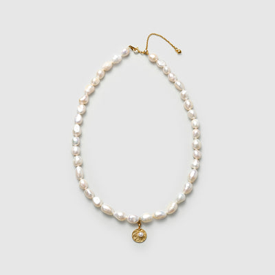 Collier de perles de l'Aube Dorée