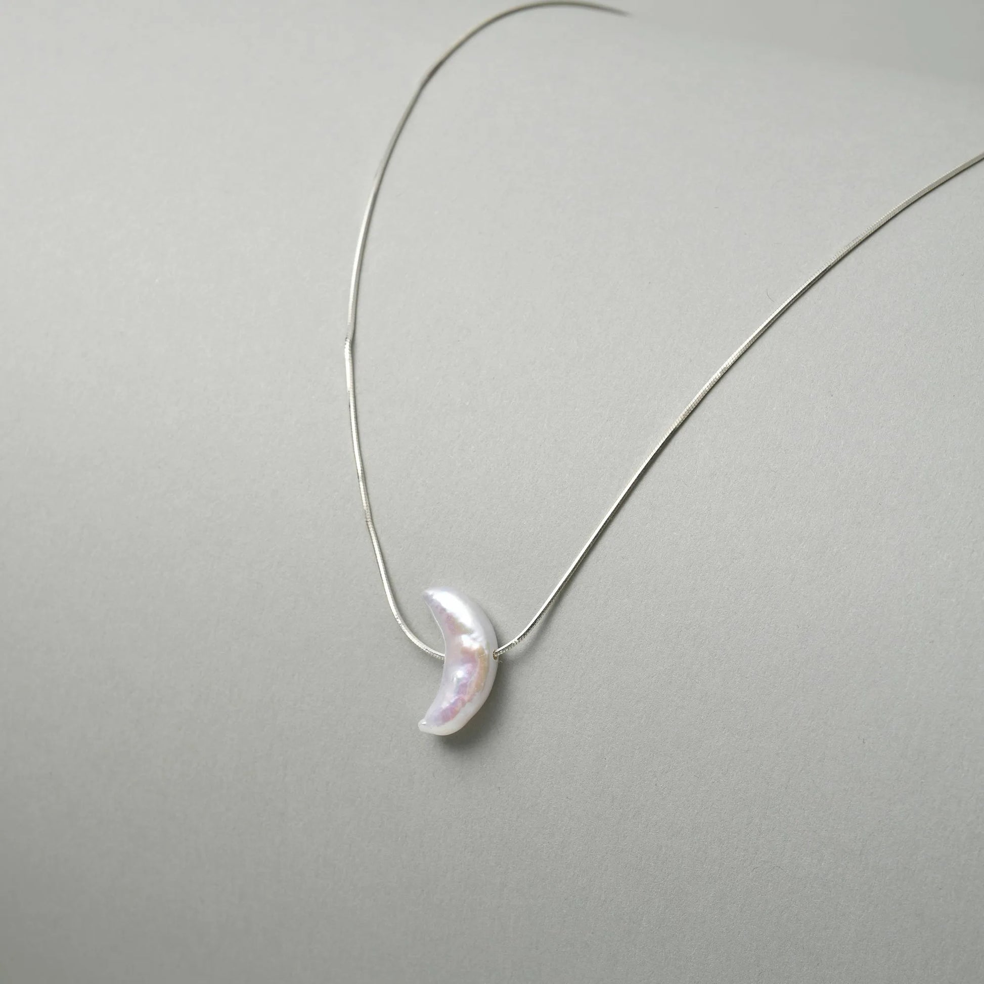 Luna | White Moon Baroque Pearl Silver Pendant