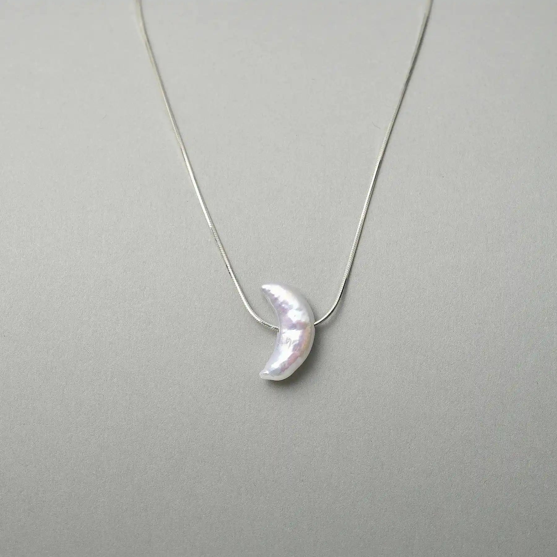 Luna | White Moon Baroque Pearl Silver Pendant