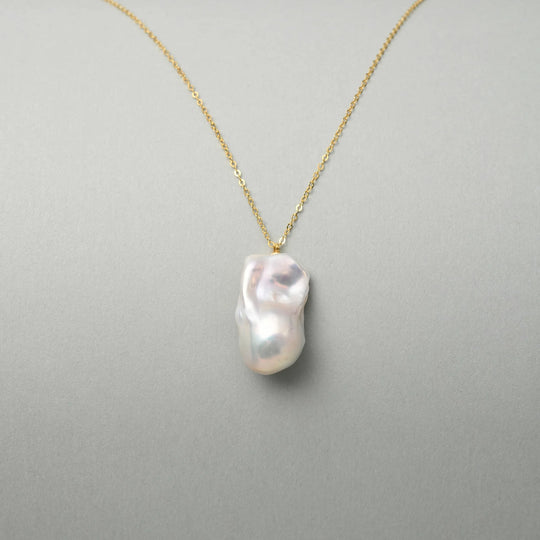 Cloud | White Baroque Pearl 18k Gold Pendant