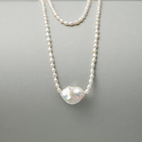 Baroque Statement Pearl Necklace main thumbnail