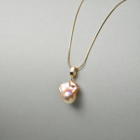 Iridescent Baroque Pearl Pendant main thumbnail