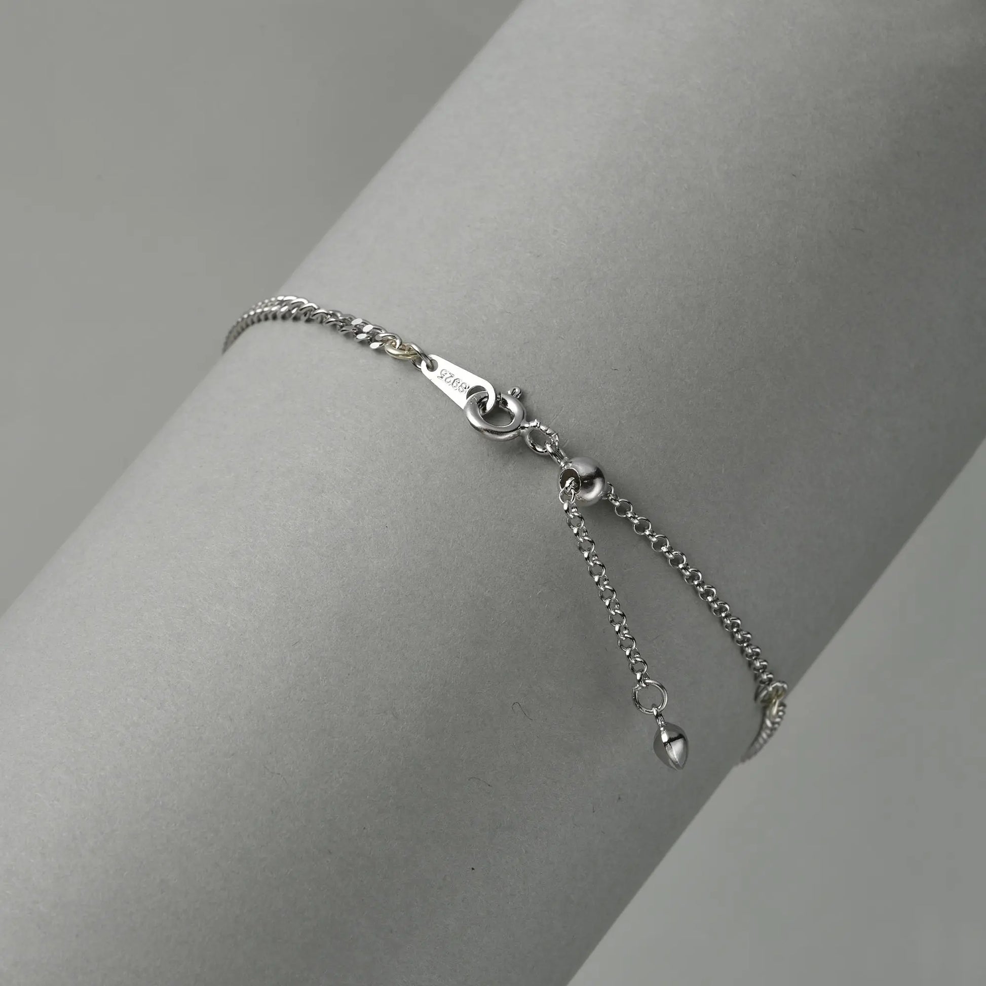 Sasai | White Drop Baroque Pearl Silver Chain Bracelet