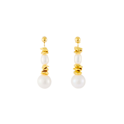 Boucles d'oreilles pendantes en perles sculpturales