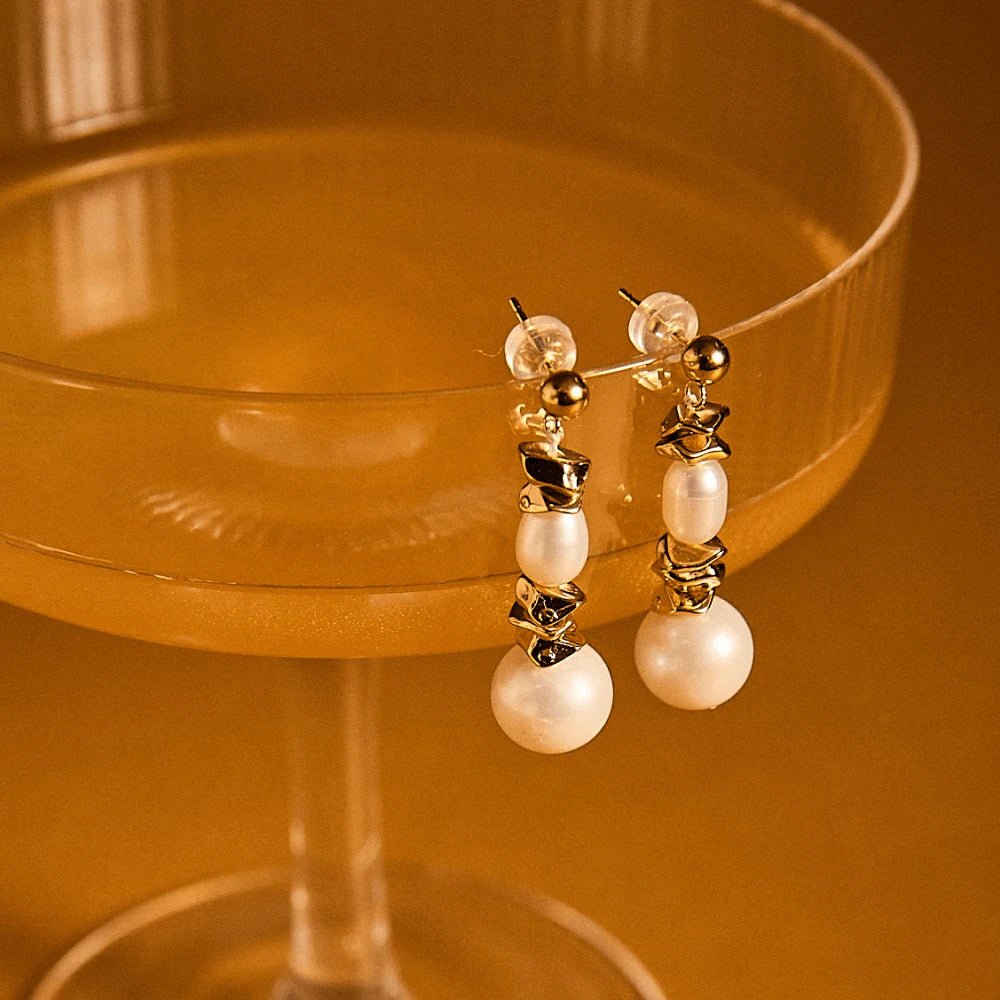 Stello | White Drop Baroque Pearl 18k Gold Earrings