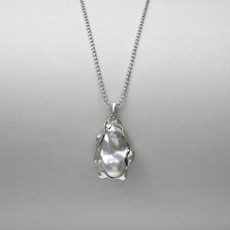 Silver Drift Baroque Pendant