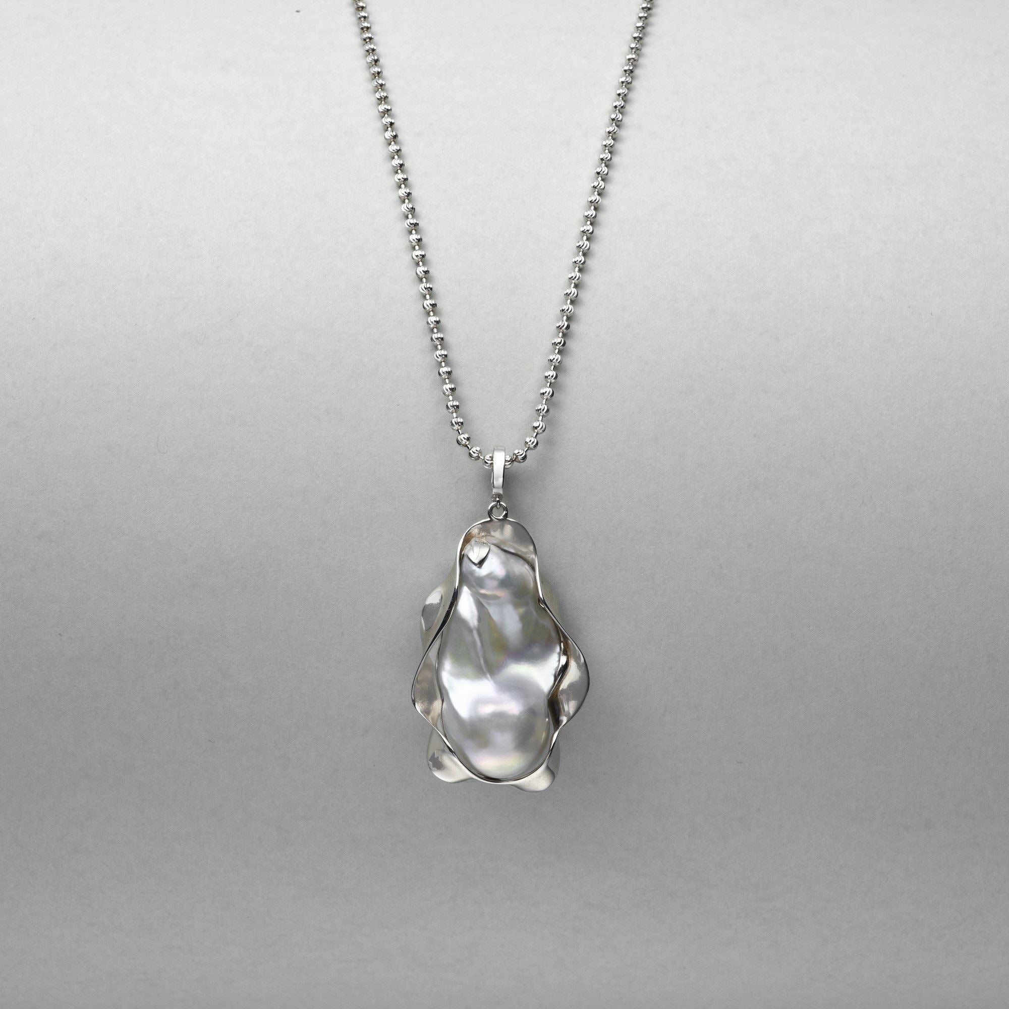 Pendentif baroque Silver Drift main thumbnail