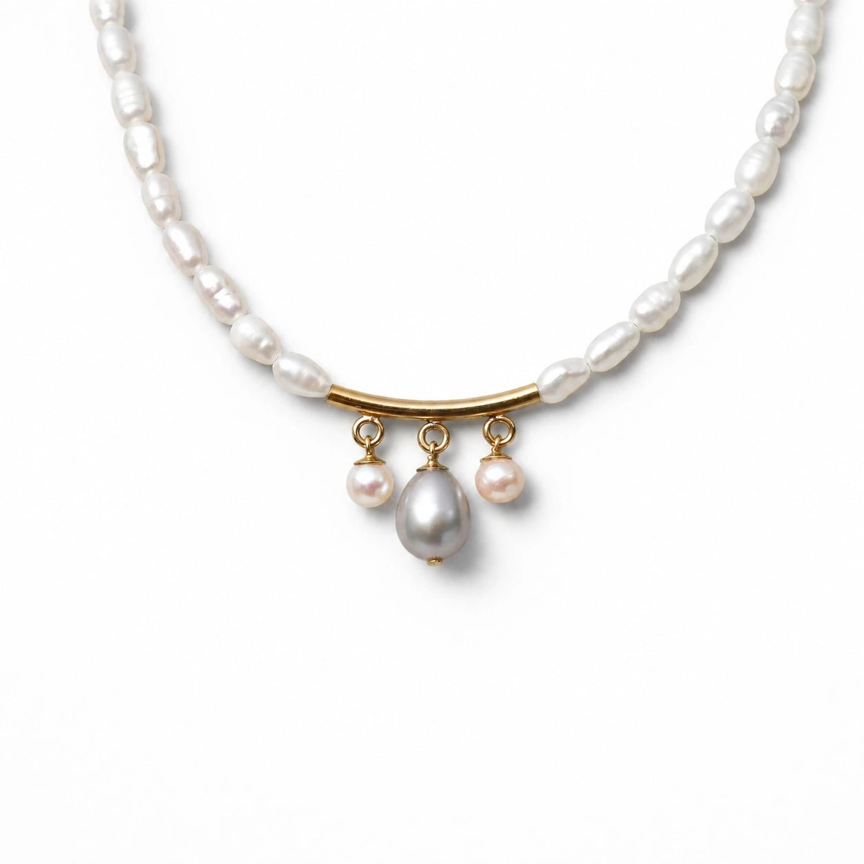  Silver grey drop baroque pearl 18k gold plated necklace close up detail