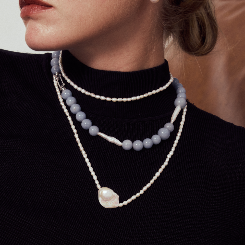 Stick baroque pearl with Peruvian lapis lazuli necklace