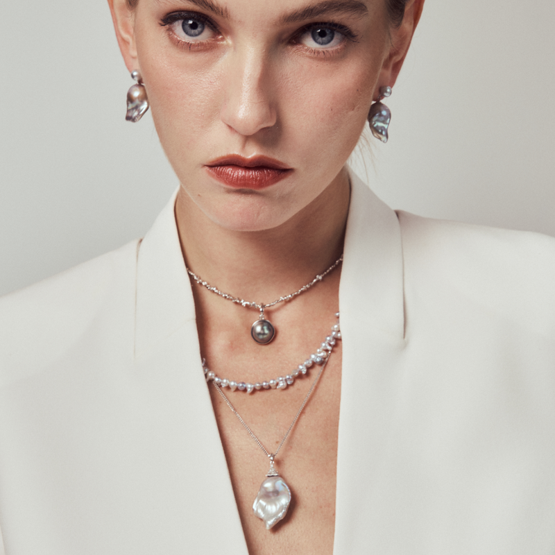 Shadow Orbit Pearl Pendant Necklace image 5