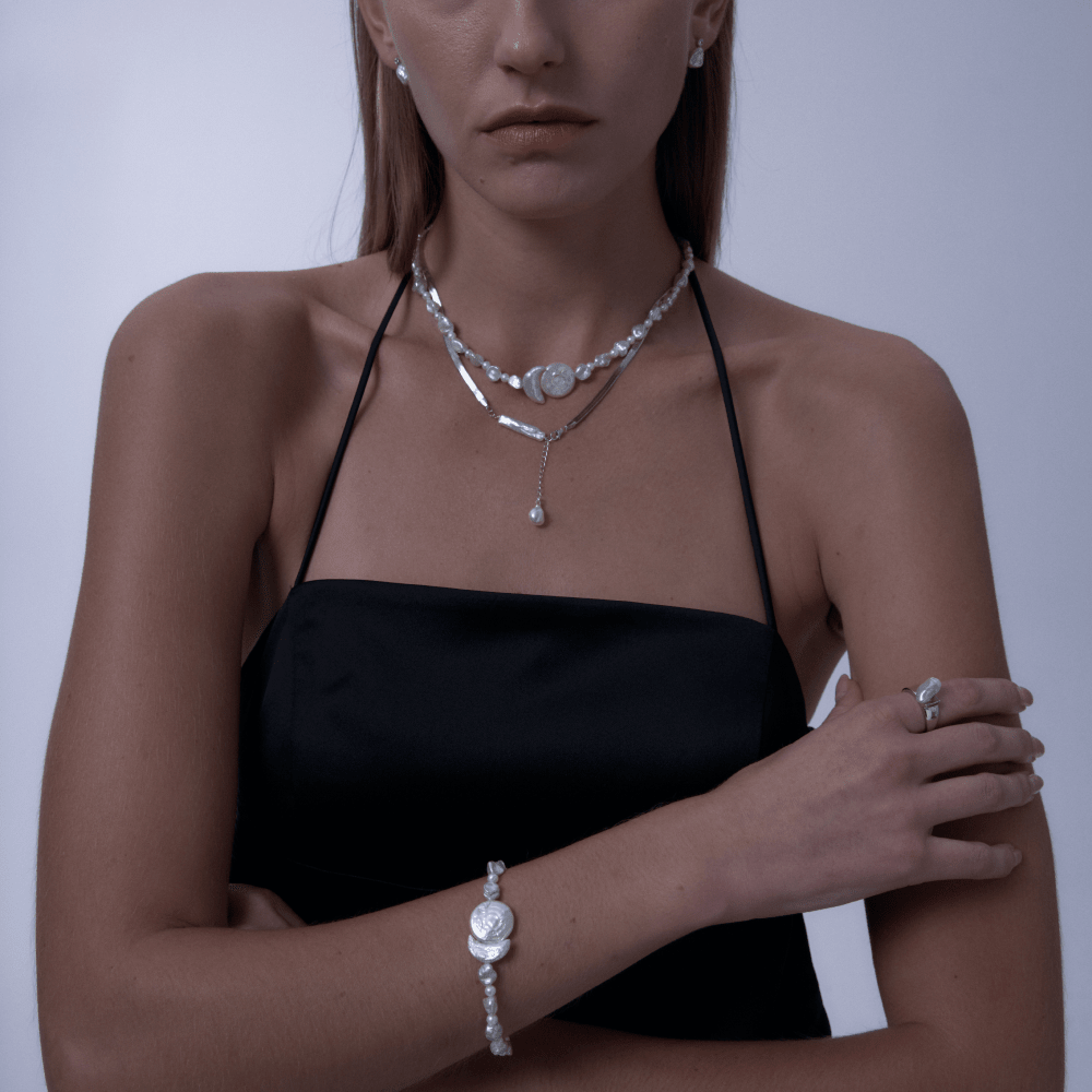 Gloo | White Button Moon Keshi Baroque Pearl Silver Bracelet
