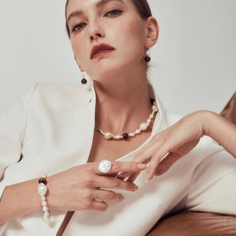 Tigo | White Oval Baroque Pearl 18k Gold Tiger Eye Earrings
