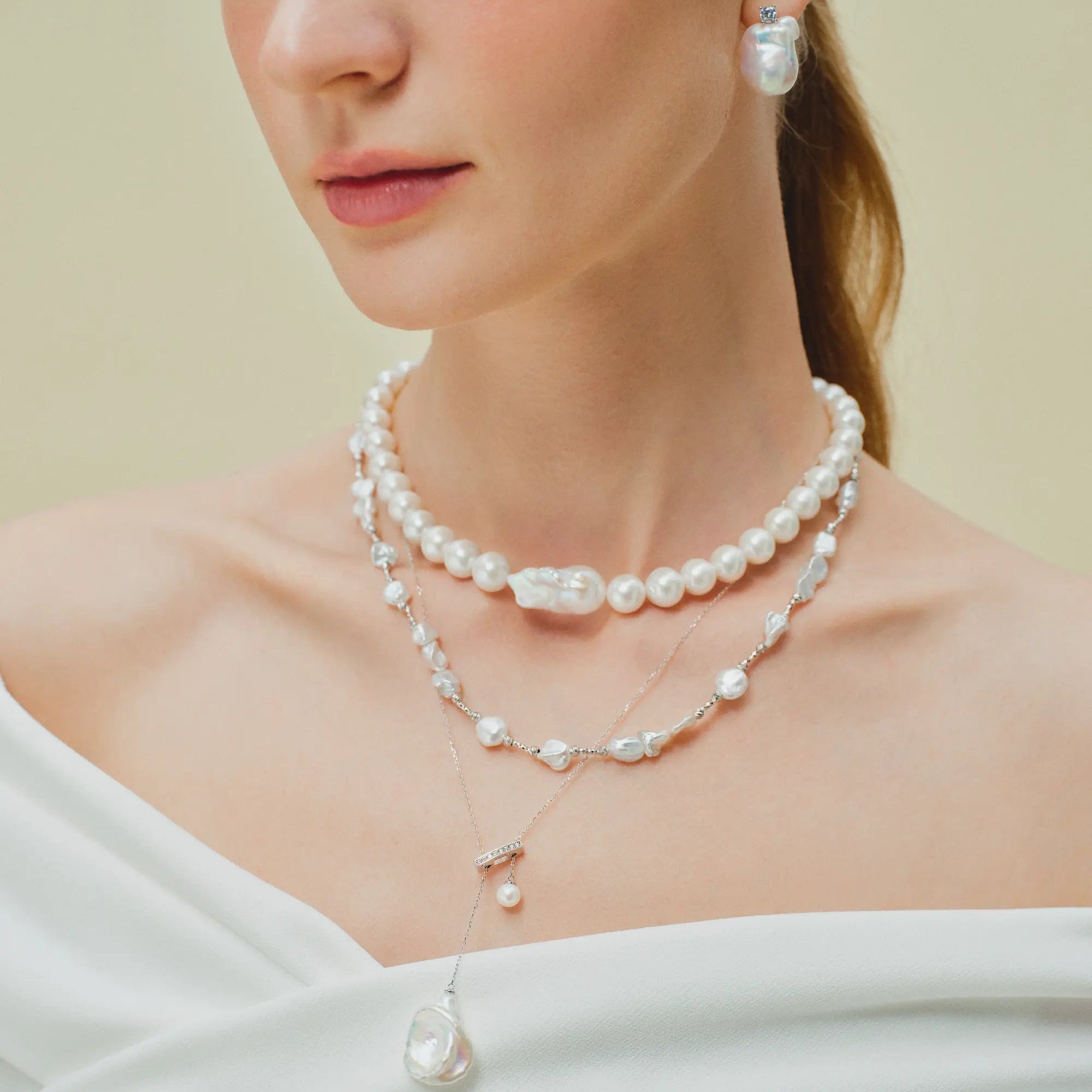Ethereal Drop - Regency Modern Baroque Pearl Silver Jewelry Set thumbnail 2