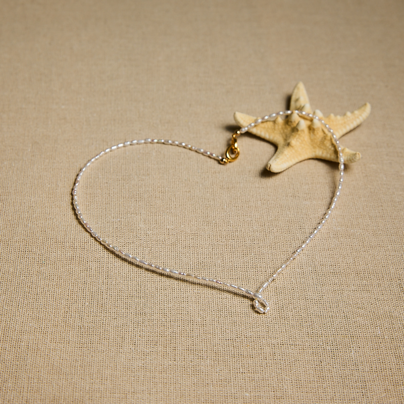 Twist Knot Mini Pearl Necklace