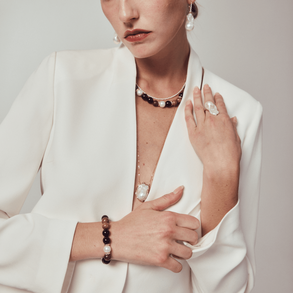 Grove | White Oval Baroque Pearl Wood Beads Bracelet